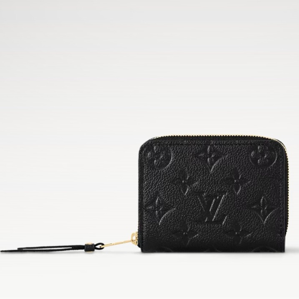 Louis Vuitton zippy wallet